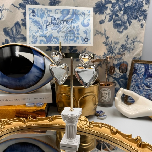 🆕 MARC JACOBS 🧿 NWOT Silver Crystal Double Heart Earrings - Picture 8 of 15